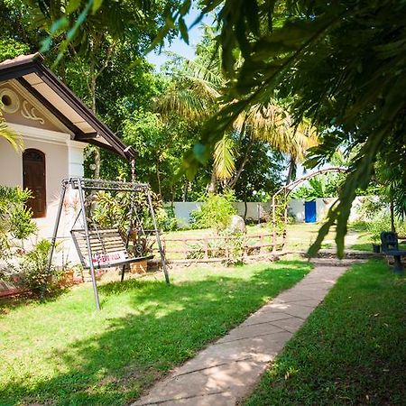 Dream Villa Mirissa Exterior photo