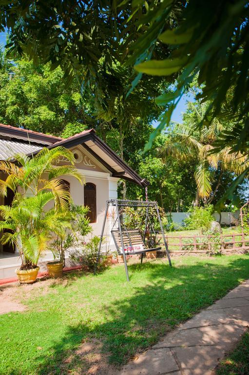Dream Villa Mirissa Exterior photo