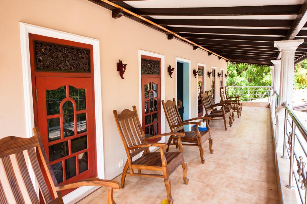 Dream Villa Mirissa Exterior photo
