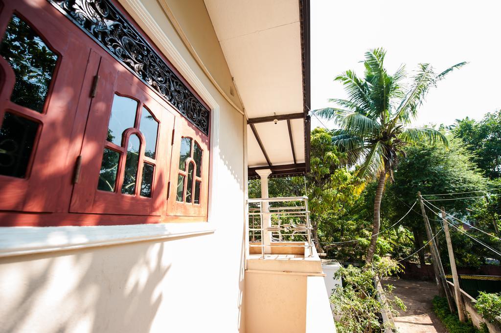 Dream Villa Mirissa Exterior photo