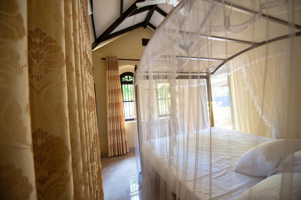 Dream Villa Mirissa Exterior photo