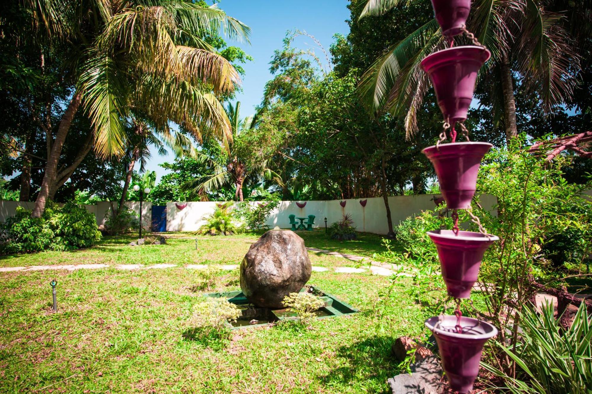 Dream Villa Mirissa Exterior photo